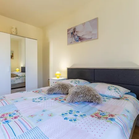 Casa Anika With Private Pool * Žminj