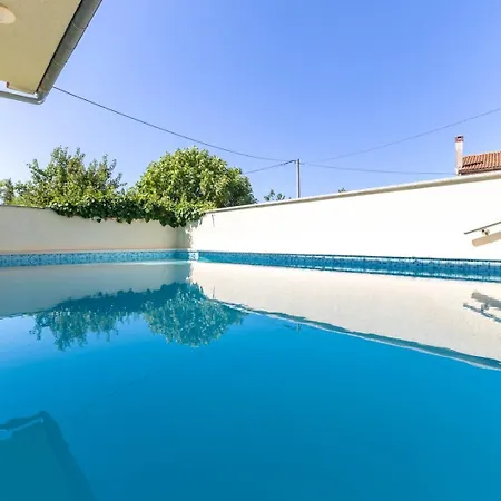 Casa Anika With Private Pool 度假居
