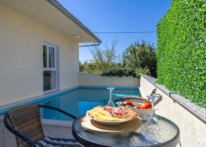 Ferienhaus Casa Anika With Private Pool Žminj